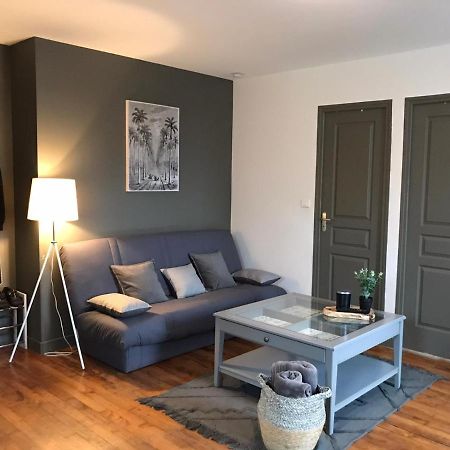 Logement A Brive, Proche Centre-Ville Et Gare, Avec Climatisation - Internet Fibre - Stationnements Gratuit Buitenkant foto