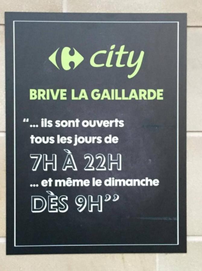 Logement A Brive, Proche Centre-Ville Et Gare, Avec Climatisation - Internet Fibre - Stationnements Gratuit Buitenkant foto
